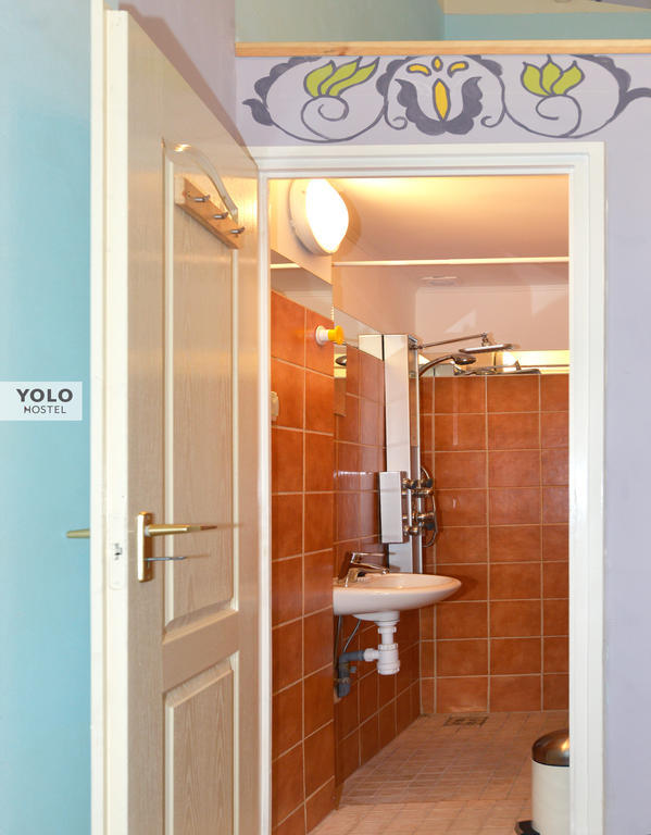 Yolo Hostelブダペスト 部屋 写真