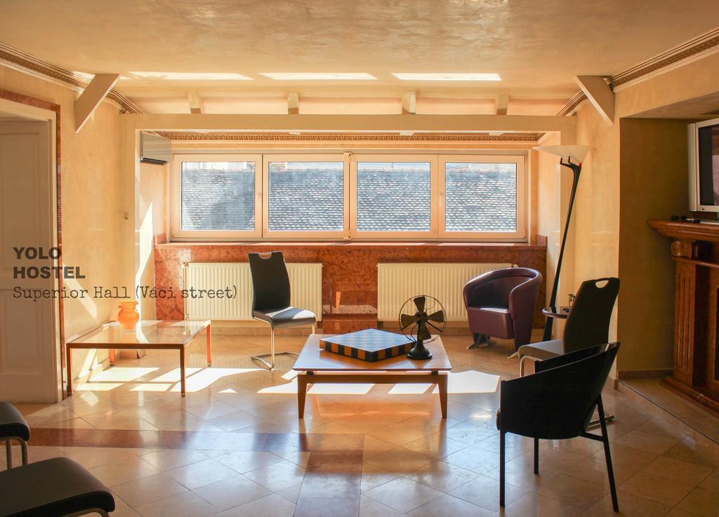 Yolo Hostelブダペスト エクステリア 写真